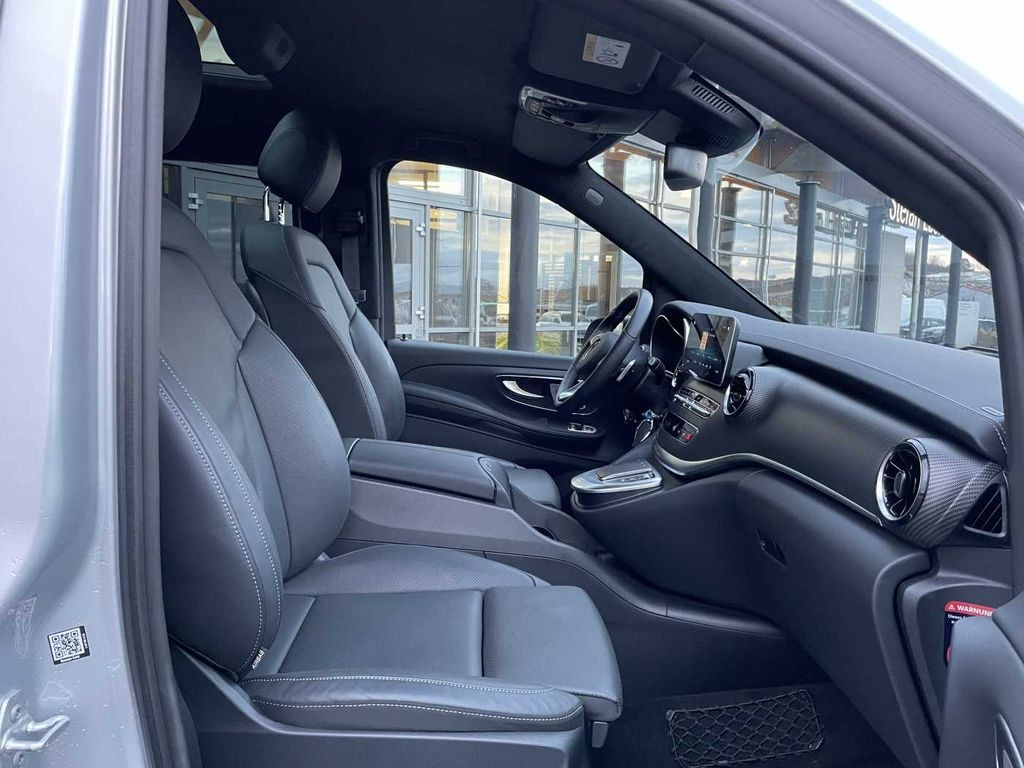 Veturë Mercedes-Benz V 300 d EXCLUSIVE ED AMG Panorama AHK2,5 DISTRON: foto 10