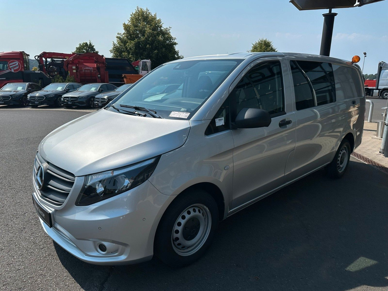 Mercedes-Benz Vito 114 CDI Mixto Regal AHK Klima PARKTRONIC - Furgon pasagjerësh: foto 3 Mercedes-Benz Vito 114 CDI Mixto Regal AHK Klima PARKTRONIC - Furgon pasagjerësh: foto 3