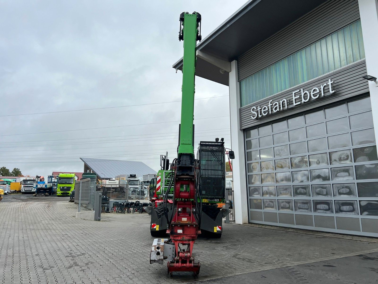 Sennebogen 718 / inkl. Vosch Fällzange / nur 1.965h! - Ekskavator me goma: foto 4 Sennebogen 718 / inkl. Vosch Fällzange / nur 1.965h! - Ekskavator me goma: foto 4