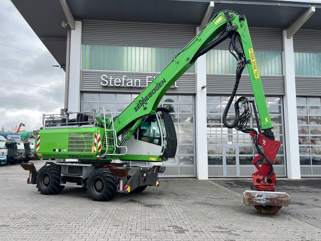 Sennebogen 718 / inkl. Vosch Fällzange / nur 1.965h! - Ekskavator me goma: foto 2 Sennebogen 718 / inkl. Vosch Fällzange / nur 1.965h! - Ekskavator me goma: foto 2