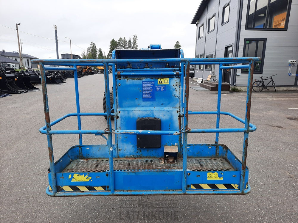 Genie Z-51/30J RT 4x4 Kuukulkija - Krah me çernjerë: foto 3 Genie Z-51/30J RT 4x4 Kuukulkija - Krah me çernjerë: foto 3