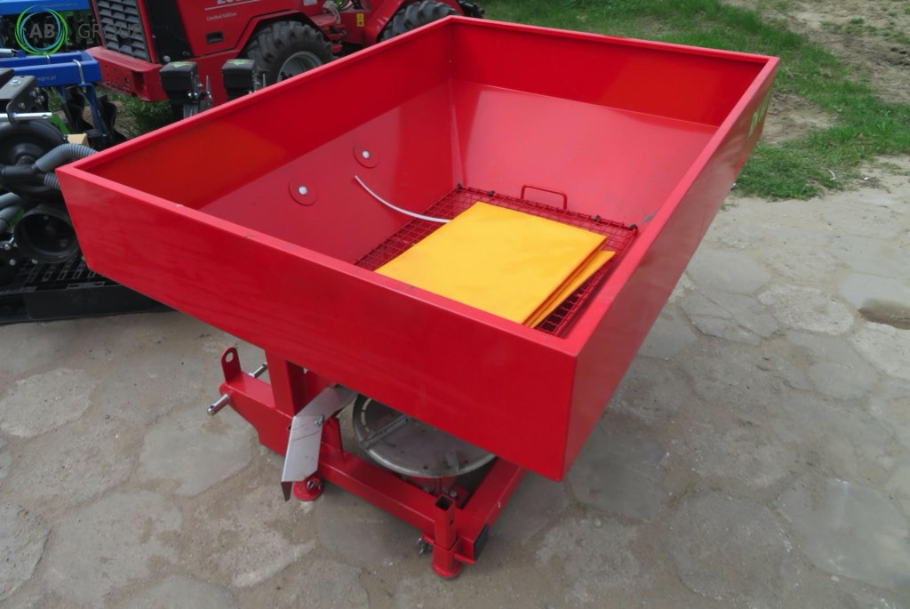 Altro fertilizer spreader RN-600 - Shpërndarës plehu kimik: foto 5 Altro fertilizer spreader RN-600 - Shpërndarës plehu kimik: foto 5