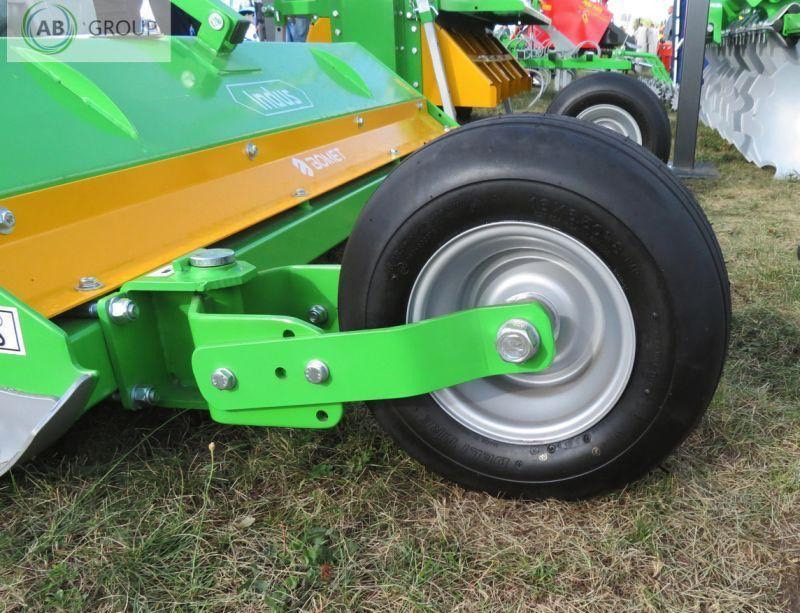 Bomet flail mower Indus Z317 with wheels, 1.4 m - Trince: foto 2 Bomet flail mower Indus Z317 with wheels, 1.4 m - Trince: foto 2