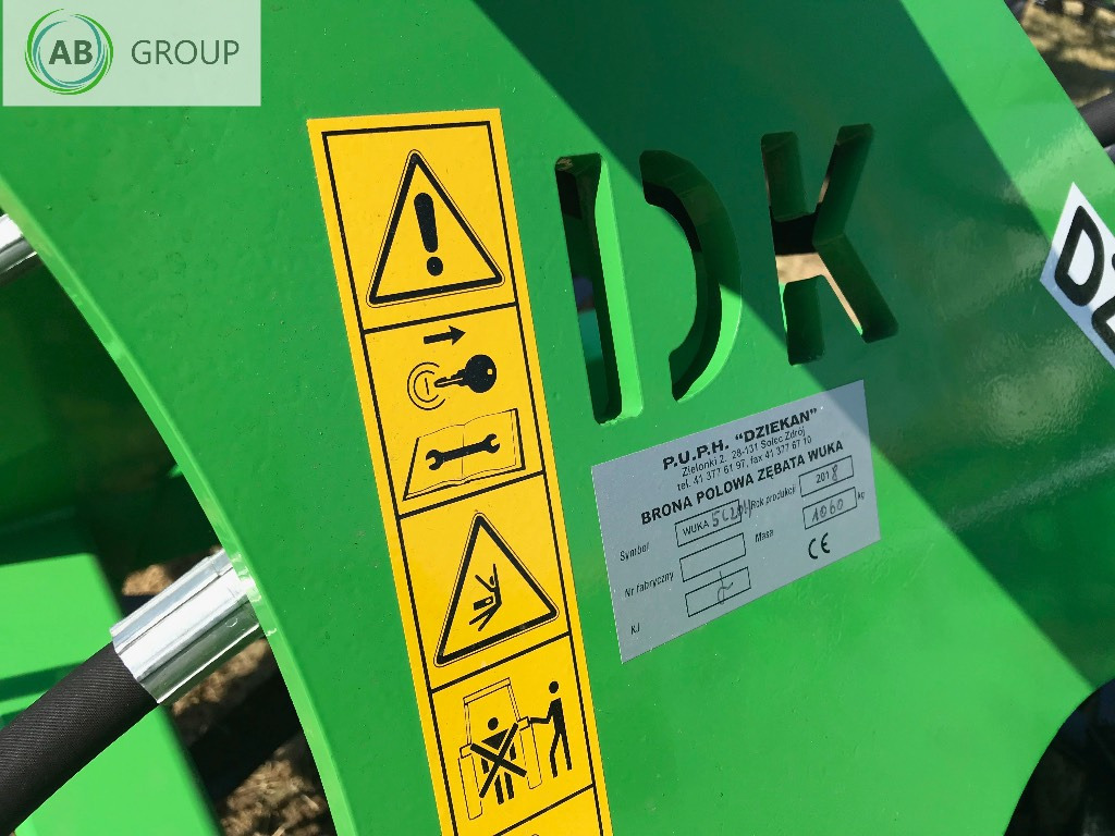 Dziekan hydraulic folding meadow harrow WUKA 5m 5C20H - Lesë me zinxhir: foto 2 Dziekan hydraulic folding meadow harrow WUKA 5m 5C20H - Lesë me zinxhir: foto 2