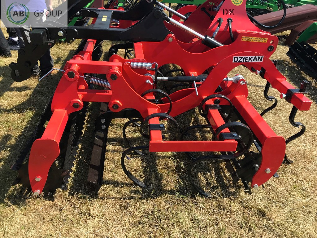 Dziekan seedbed combination REX 2.7 m AUSR27H2 - Kultivator: foto 5 Dziekan seedbed combination REX 2.7 m AUSR27H2 - Kultivator: foto 5