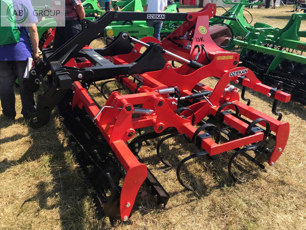 Dziekan seedbed combination REX 2.7 m AUSR27H2 - Kultivator: foto 3 Dziekan seedbed combination REX 2.7 m AUSR27H2 - Kultivator: foto 3