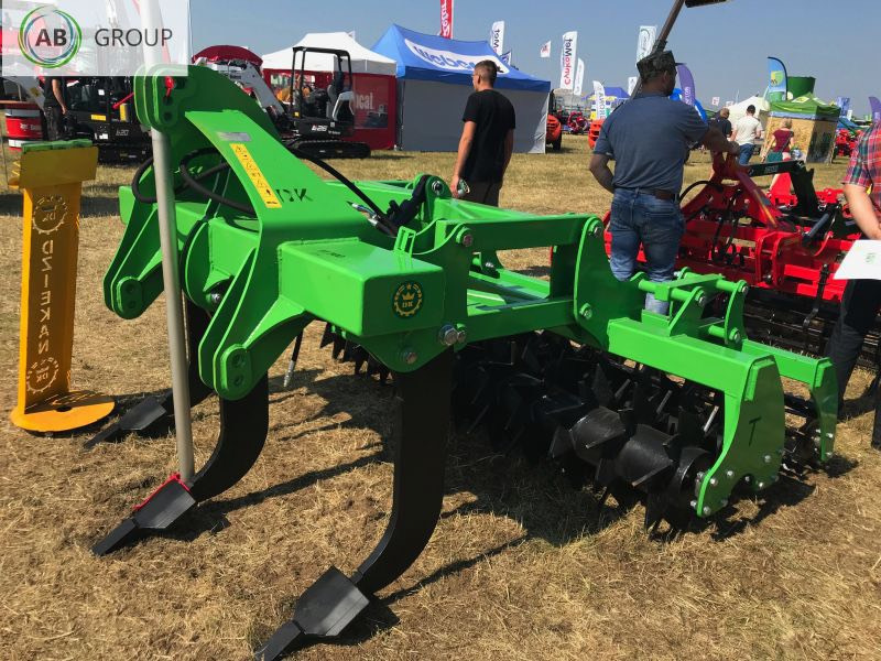 Dziekan subsoiler Tytan GT 2.5m GT1500F2Z25 - Plug për punime të thella: foto 2 Dziekan subsoiler Tytan GT 2.5m GT1500F2Z25 - Plug për punime të thella: foto 2