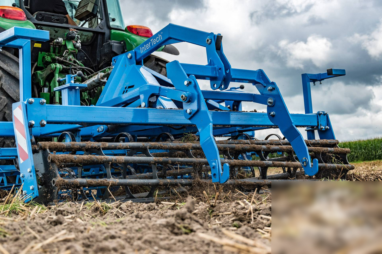 Inter-Tech cultivating and sowing unit 2.7m BAU01 - Kultivator: foto 2 Inter-Tech cultivating and sowing unit 2.7m BAU01 - Kultivator: foto 2