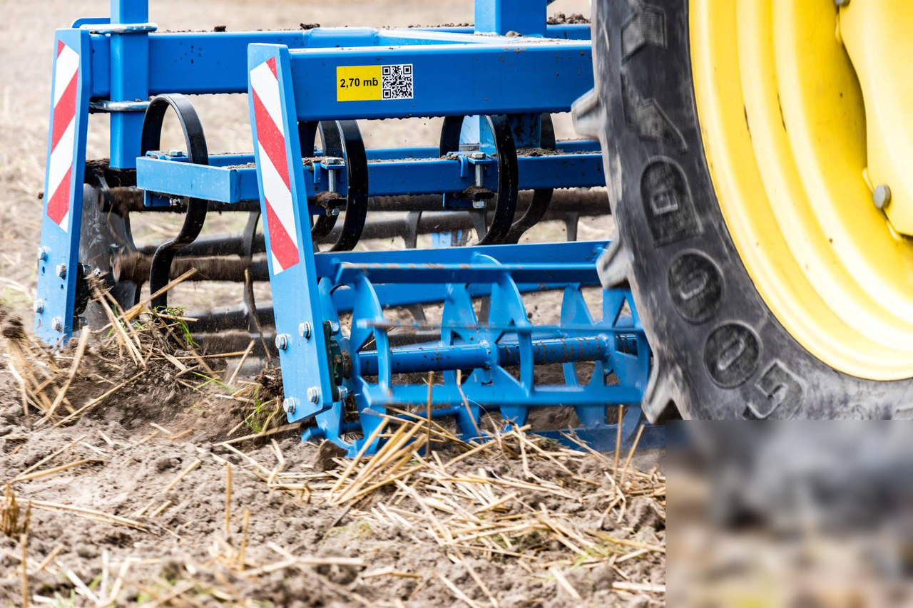 Inter-Tech cultivating and sowing unit 2.7m BAU01 - Kultivator: foto 3 Inter-Tech cultivating and sowing unit 2.7m BAU01 - Kultivator: foto 3