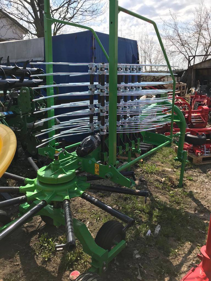Inter-Tech rotary rake 4,2m - Barkthyese/ Shkundës bari: foto 5 Inter-Tech rotary rake 4,2m - Barkthyese/ Shkundës bari: foto 5