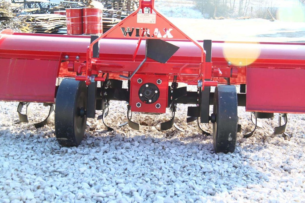 Wirax rotavator 1,6 m - Freze bujqësore: foto 2 Wirax rotavator 1,6 m - Freze bujqësore: foto 2