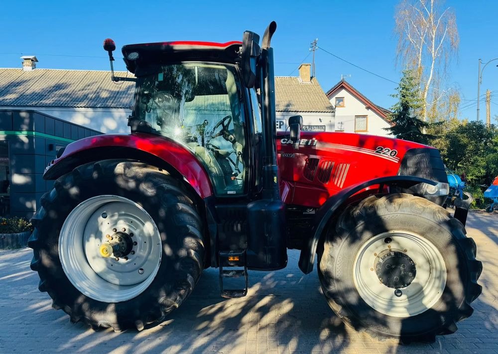 Case IH Puma 220 Multicontroller - Traktor: foto 2 Case IH Puma 220 Multicontroller - Traktor: foto 2