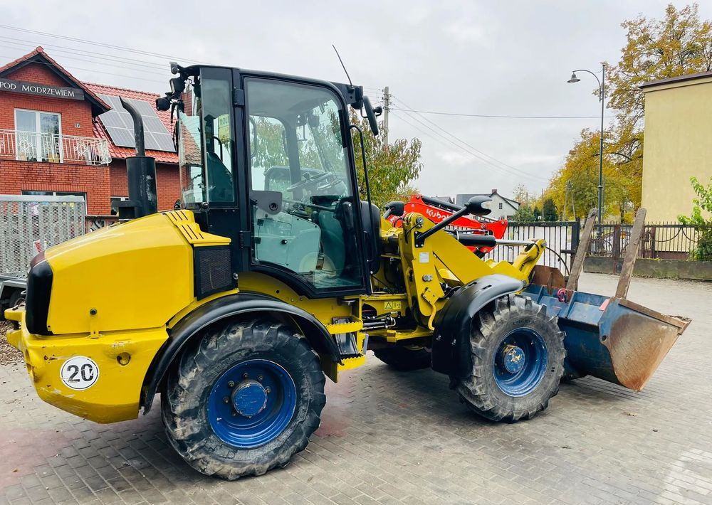 Caterpillar 908H - Fadrom me goma: foto 4 Caterpillar 908H - Fadrom me goma: foto 4