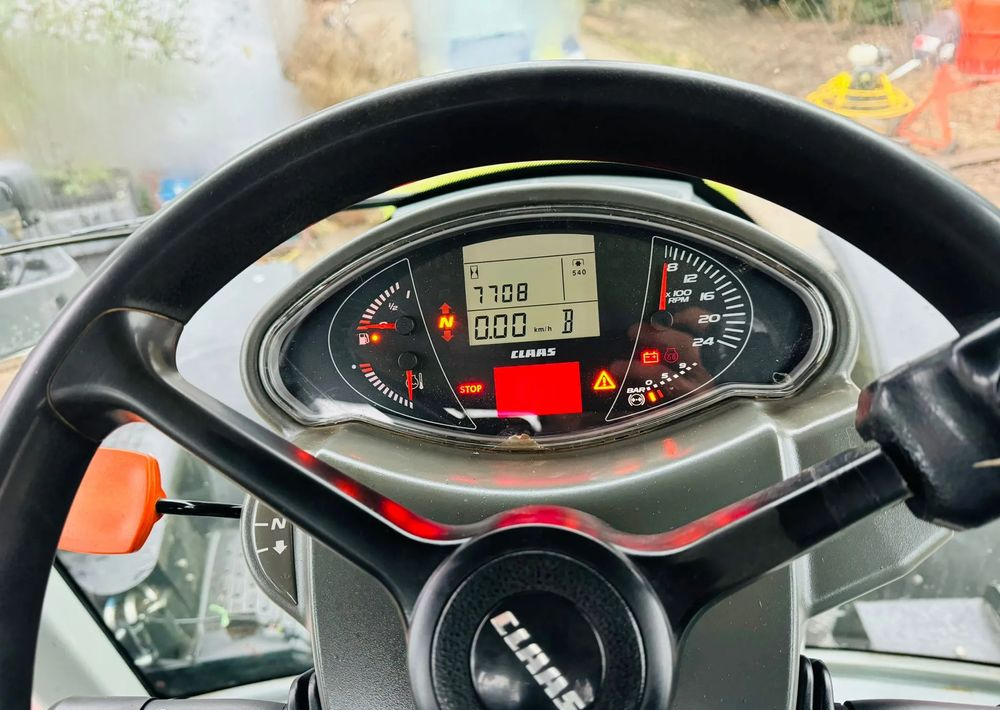 Claas Arion 620 - Traktor: foto 5 Claas Arion 620 - Traktor: foto 5