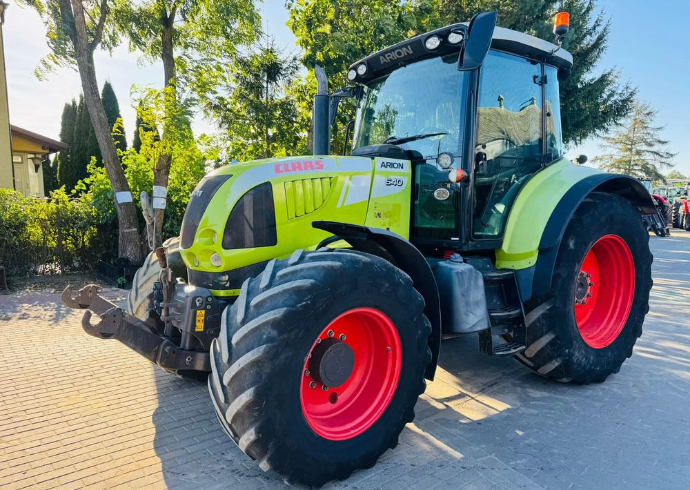 Claas Arion 640 CEBIS - Traktor: foto 1 Claas Arion 640 CEBIS - Traktor: foto 1