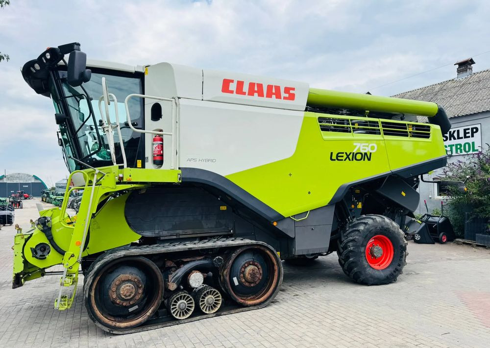 Claas Lexion 760 APS - Autokombajnë: foto 1 Claas Lexion 760 APS - Autokombajnë: foto 1