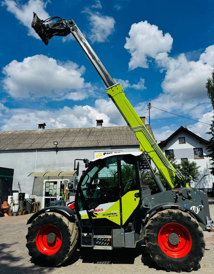 Claas Scorpion 732 VARIPOWER - Ekskavator teleskopik: foto 2 Claas Scorpion 732 VARIPOWER - Ekskavator teleskopik: foto 2