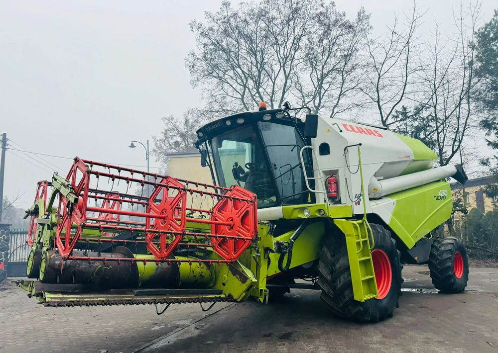 Claas TUCANO 430 APS - Autokombajnë: foto 2 Claas TUCANO 430 APS - Autokombajnë: foto 2