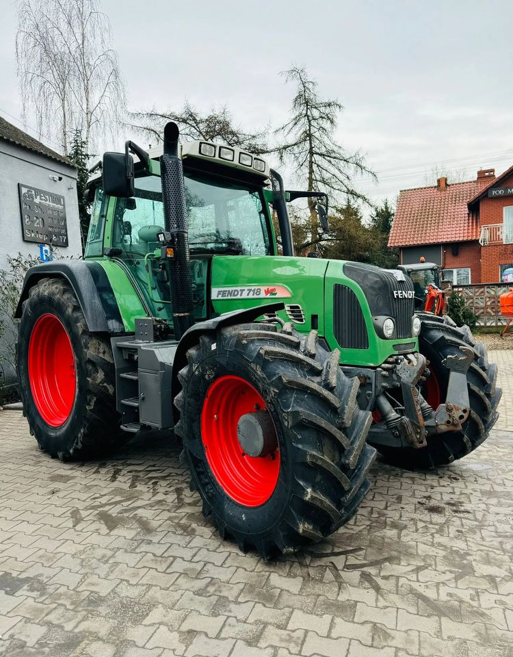Fendt 718 Vario TMS - Traktor: foto 4 Fendt 718 Vario TMS - Traktor: foto 4