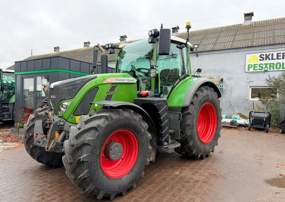 Fendt 724 Vario Profi Plus - Traktor: foto 2 Fendt 724 Vario Profi Plus - Traktor: foto 2