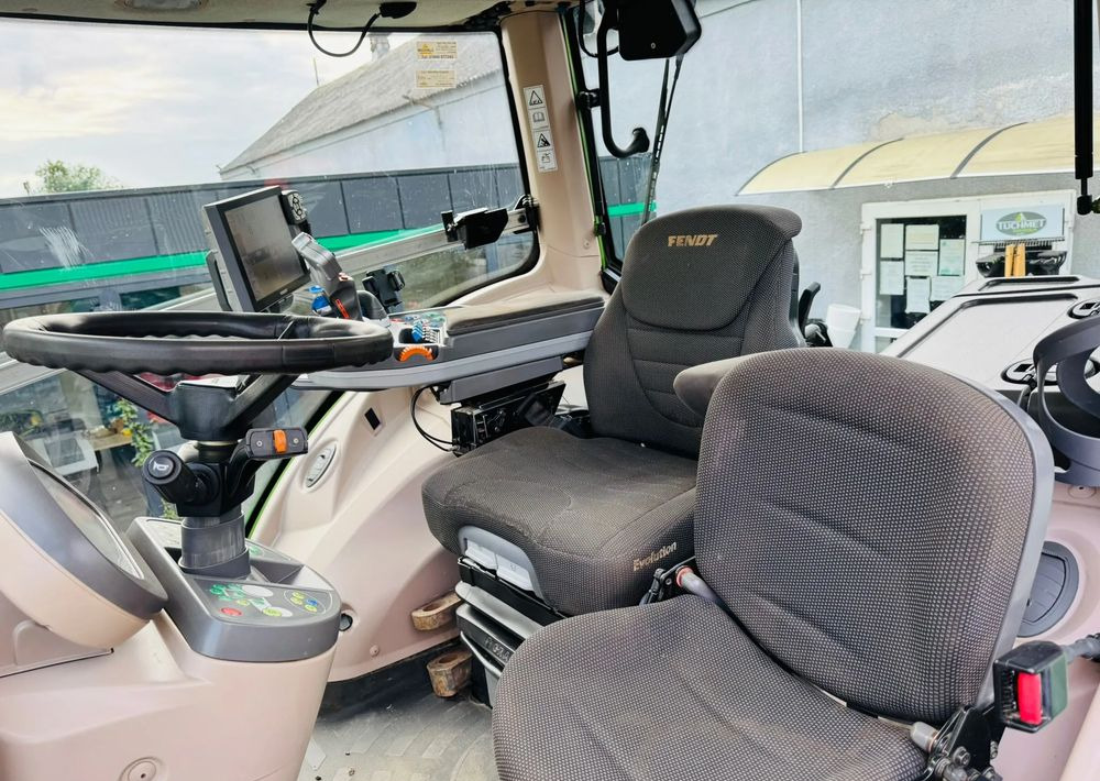Traktor Fendt 828 Vario Profi Plus: foto 17