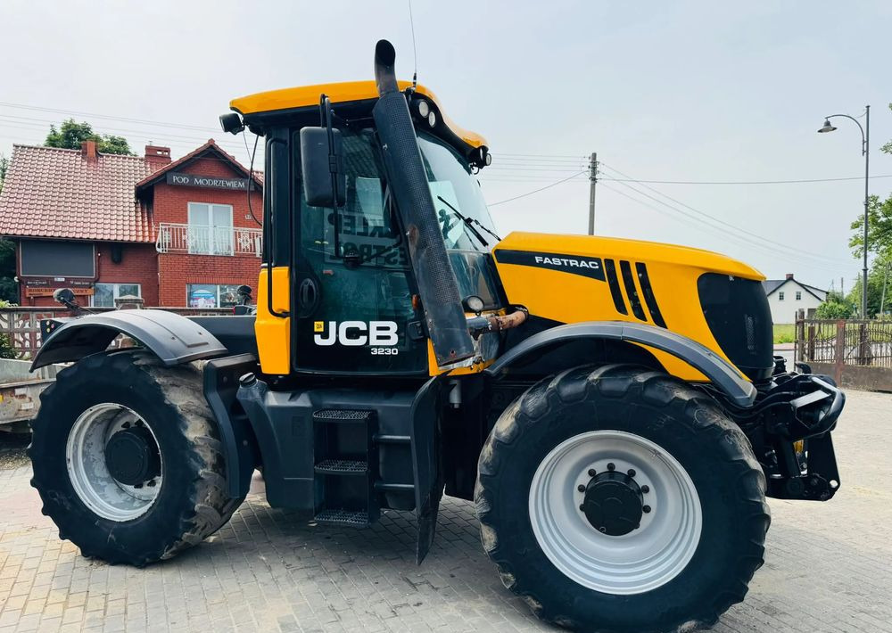 JCB FASTRAC 3230 - Traktor: foto 2 JCB FASTRAC 3230 - Traktor: foto 2
