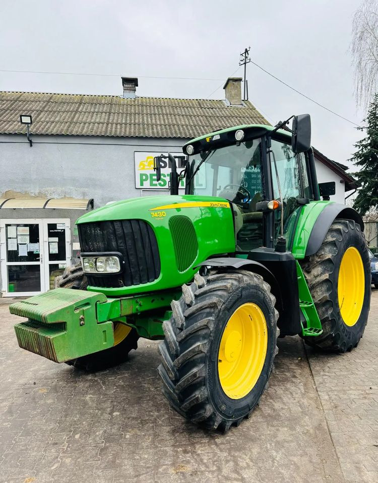 John Deere 7430 Premium - Traktor: foto 1 John Deere 7430 Premium - Traktor: foto 1