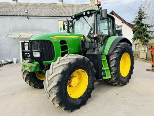 John Deere 7530 PREMIUM - Traktor: foto 1 John Deere 7530 PREMIUM - Traktor: foto 1