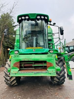 John Deere W440 - Autokombajnë: foto 2 John Deere W440 - Autokombajnë: foto 2