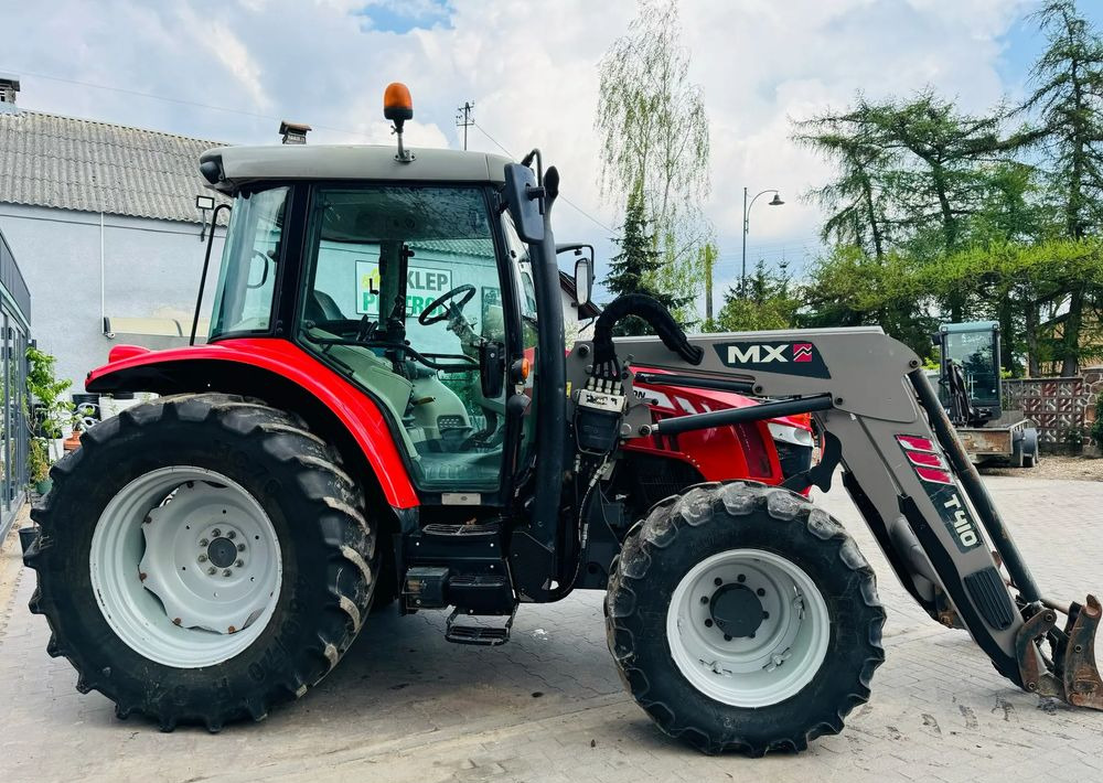 Massey Ferguson 5608 Dyna 4 - Traktor: foto 2 Massey Ferguson 5608 Dyna 4 - Traktor: foto 2