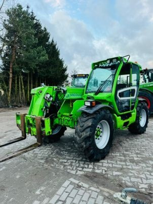 Merlo TF 42.7 CS - Ekskavator teleskopik: foto 3 Merlo TF 42.7 CS - Ekskavator teleskopik: foto 3