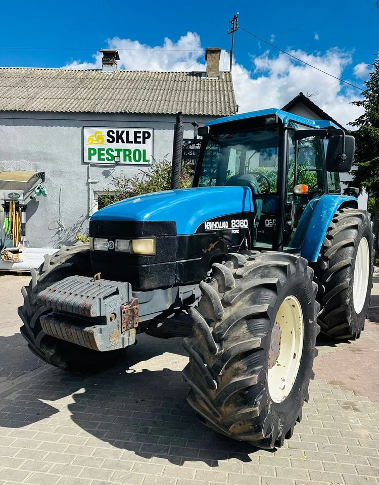 New Holland 8360 - Traktor: foto 4 New Holland 8360 - Traktor: foto 4