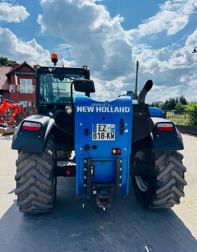 New Holland L7.42 - Ekskavator teleskopik: foto 3 New Holland L7.42 - Ekskavator teleskopik: foto 3