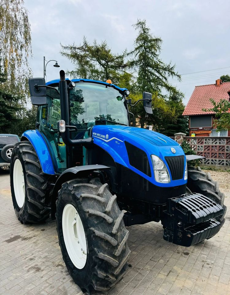 New Holland T5.100 - Traktor: foto 1 New Holland T5.100 - Traktor: foto 1