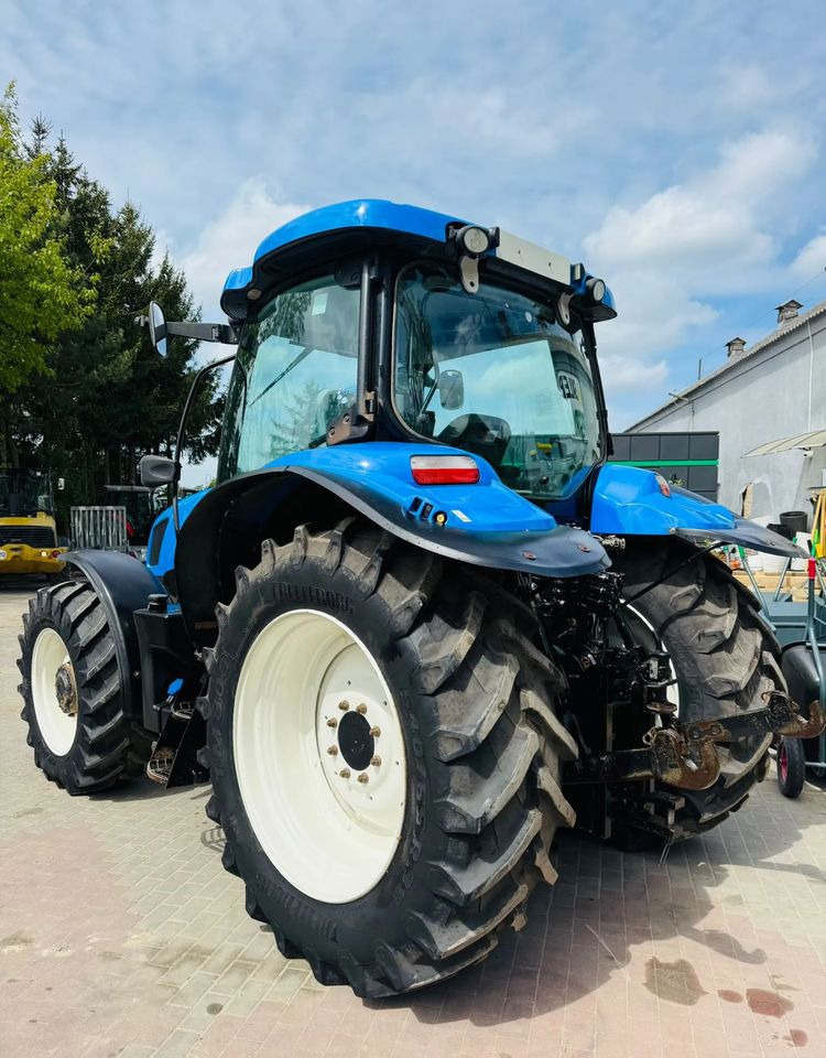 New Holland T6.175 - Traktor: foto 2 New Holland T6.175 - Traktor: foto 2