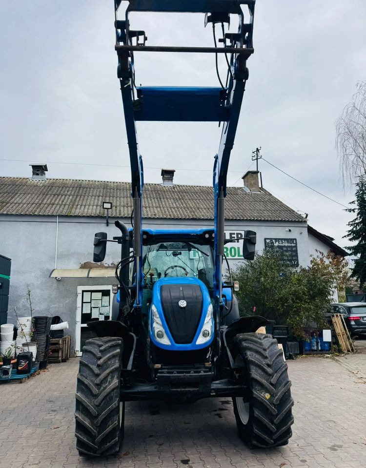 New Holland T6.180 - Traktor: foto 3 New Holland T6.180 - Traktor: foto 3