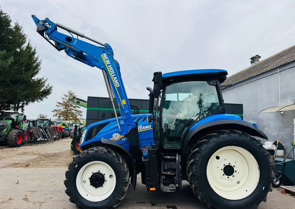 New Holland T6.180 - Traktor: foto 2 New Holland T6.180 - Traktor: foto 2