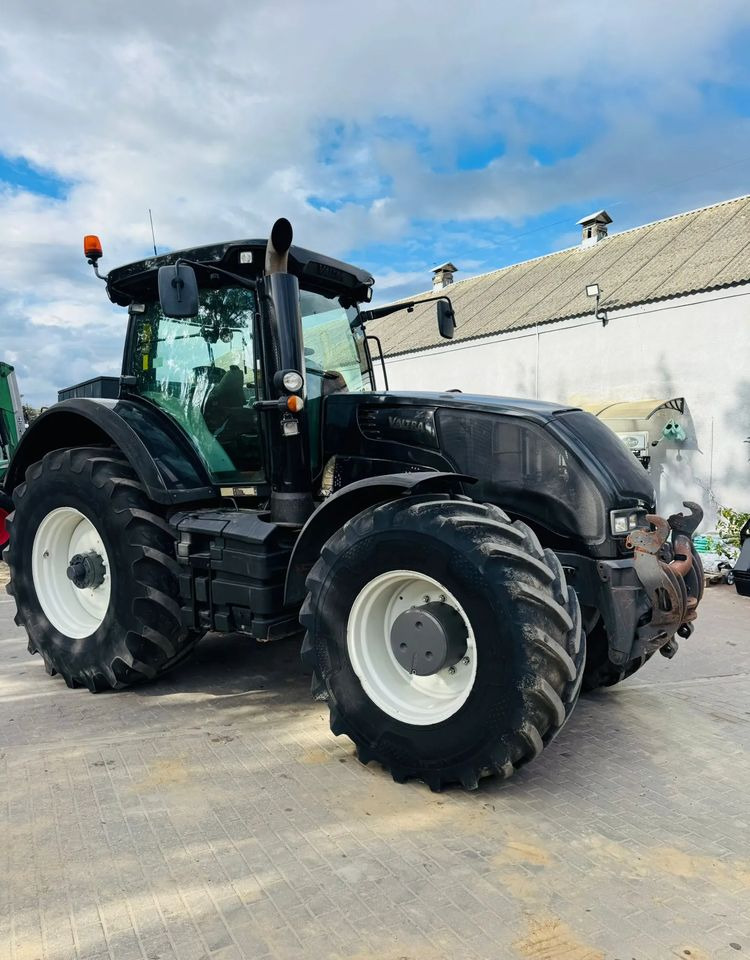 Valtra S233 - Traktor: foto 4 Valtra S233 - Traktor: foto 4