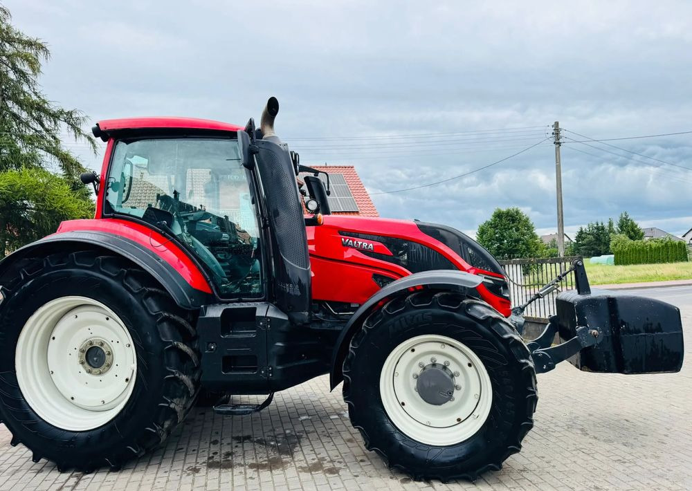 Valtra T234A - Traktor: foto 4 Valtra T234A - Traktor: foto 4