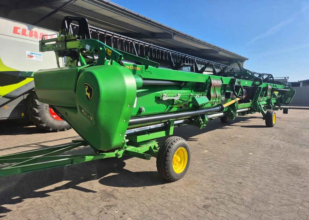 John Deere 640 EX PF635 - Koka e autokombajnës: foto 1 John Deere 640 EX PF635 - Koka e autokombajnës: foto 1
