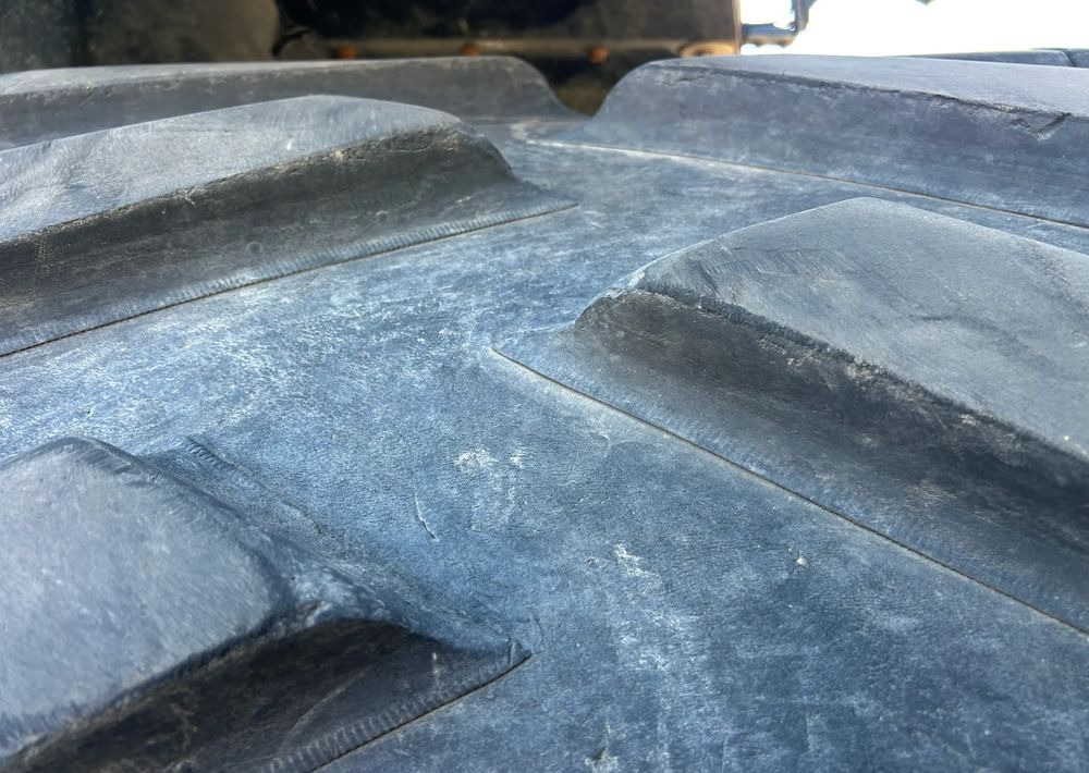 John Deere 9510 RT - Traktor: foto 3 John Deere 9510 RT - Traktor: foto 3