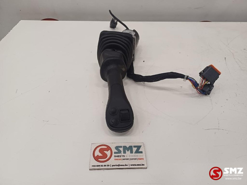 Caterpillar Joystick control + 4 Button right joystickgrip Cat - Kabina dhe interier për Pajisje për trajtimin e materialeve: foto 3 Caterpillar Joystick control + 4 Button right joystickgrip Cat - Kabina dhe interier për Pajisje për trajtimin e materialeve: foto 3