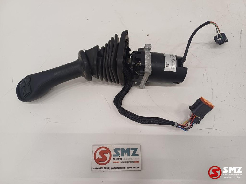 Caterpillar Joystick control + 4 Button right joystickgrip Cat - Kabina dhe interier për Pajisje për trajtimin e materialeve: foto 1 Caterpillar Joystick control + 4 Button right joystickgrip Cat - Kabina dhe interier për Pajisje për trajtimin e materialeve: foto 1
