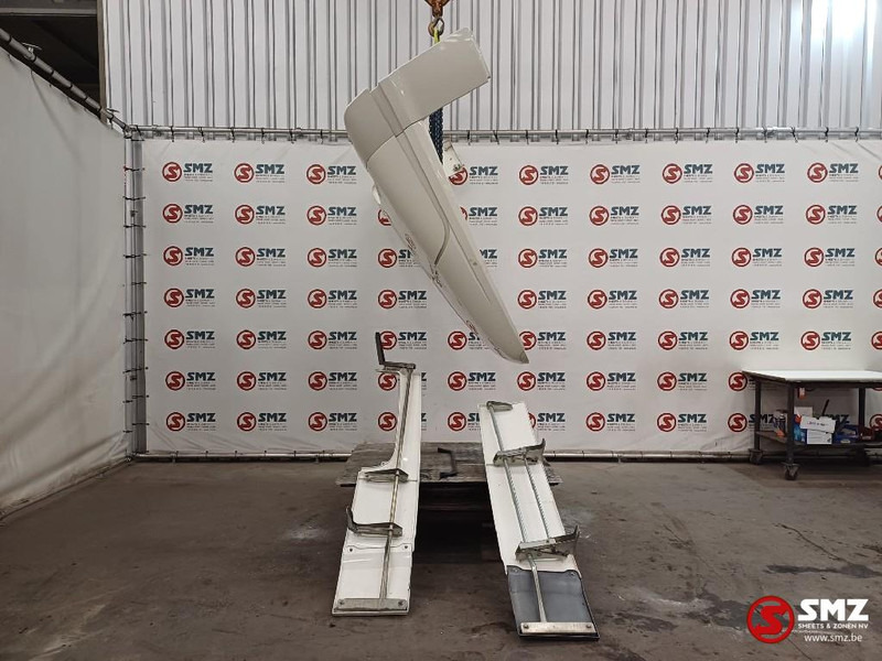 DAF Occ cabinespoilerset DAF - Aerodinamikë/ Kuadër i drejtimit të tërthortë për Kamioni: foto 4 DAF Occ cabinespoilerset DAF - Aerodinamikë/ Kuadër i drejtimit të tërthortë për Kamioni: foto 4