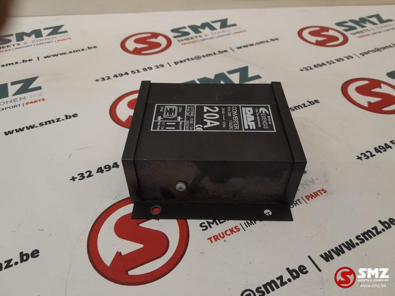 DAF Occ omvormer 24V-12V 20A DAF - Sistemi elektrik për Kamioni: foto 4 DAF Occ omvormer 24V-12V 20A DAF - Sistemi elektrik për Kamioni: foto 4