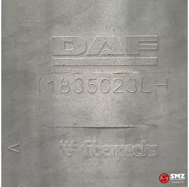 DAF Occ opstapbak links DAF - Kabina dhe interier për Kamioni: foto 3 DAF Occ opstapbak links DAF - Kabina dhe interier për Kamioni: foto 3