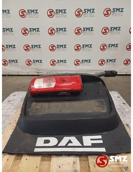 DAF Occ spatbord achteraan links DAF - Trupi dhe të jashtme për Kamioni: foto 1 DAF Occ spatbord achteraan links DAF - Trupi dhe të jashtme për Kamioni: foto 1
