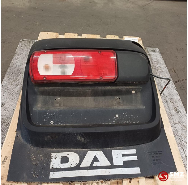 DAF Occ spatbord achteraan links DAF - Trupi dhe të jashtme për Kamioni: foto 1 DAF Occ spatbord achteraan links DAF - Trupi dhe të jashtme për Kamioni: foto 1