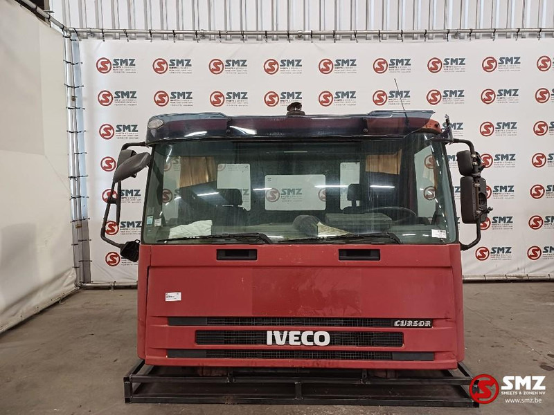 Iveco Occ Cabine Iveco Trakker - Kabina dhe interier për Kamioni: foto 1 Iveco Occ Cabine Iveco Trakker - Kabina dhe interier për Kamioni: foto 1