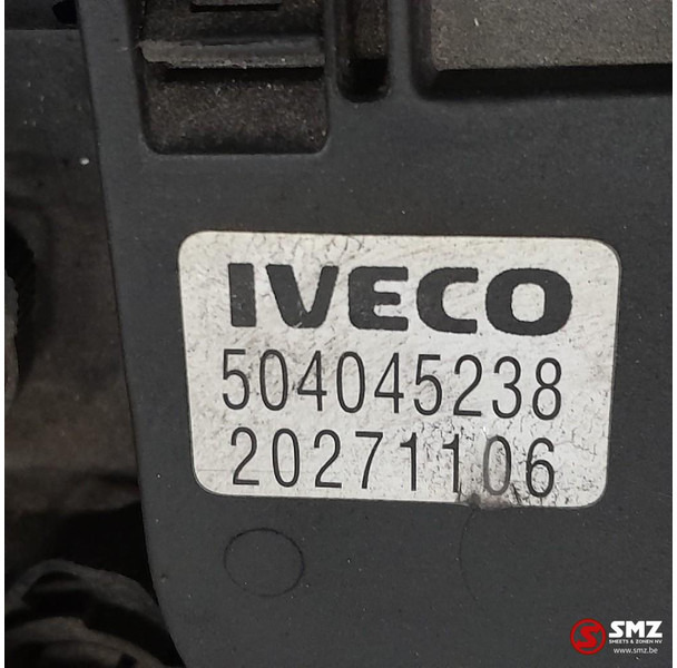 Iveco Occ brandstoftank 200L + brandstofniveausensor + s - Serbatori i karburantit për Kamioni: foto 5 Iveco Occ brandstoftank 200L + brandstofniveausensor + s - Serbatori i karburantit për Kamioni: foto 5